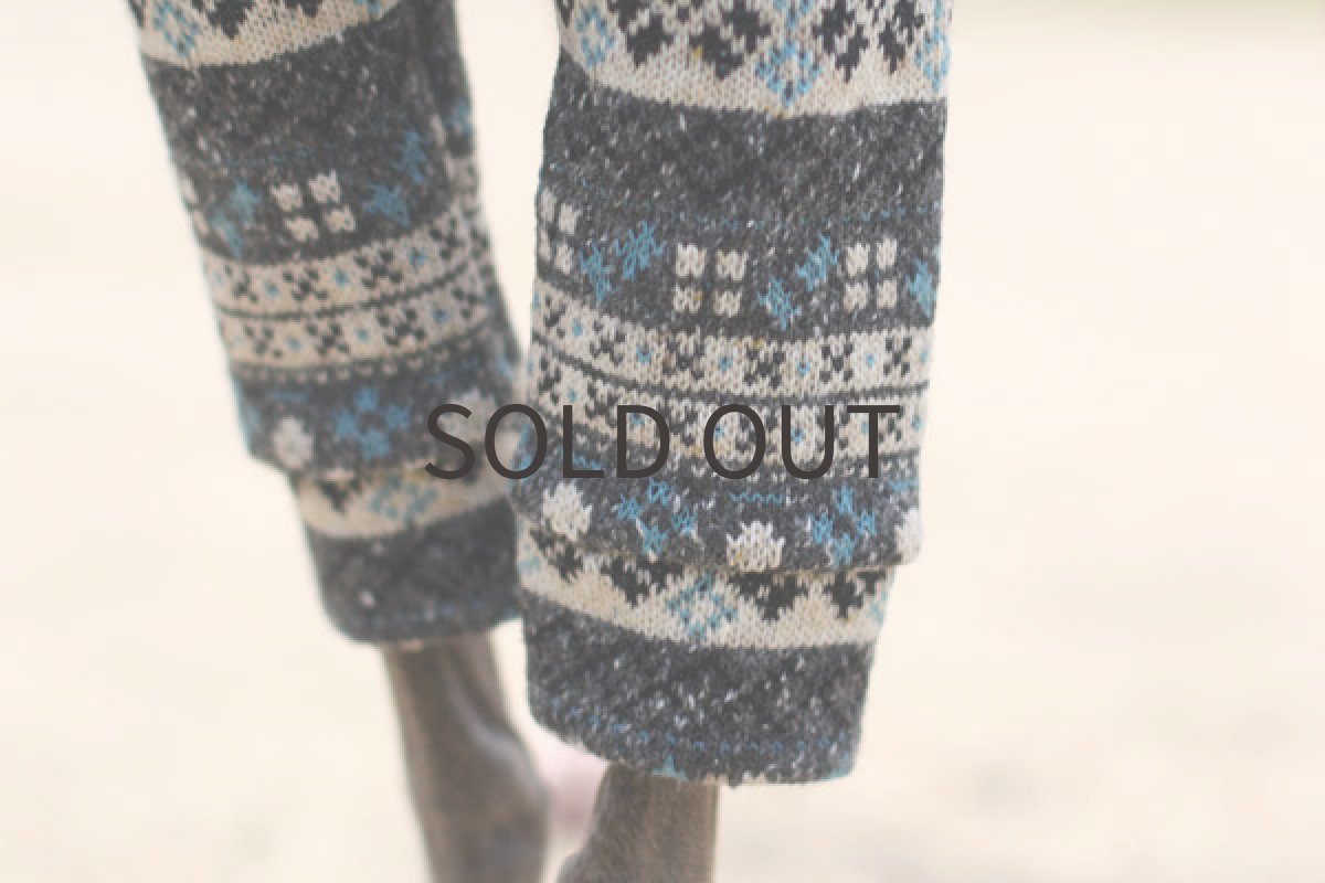 画像4: フォークロア調セーター（チャコール） (4)