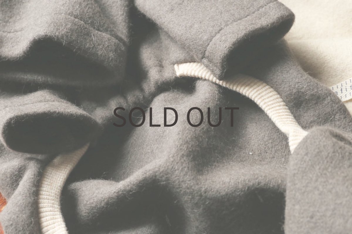 画像8: シャツ：ウールミルドニット（チャコール） (8)